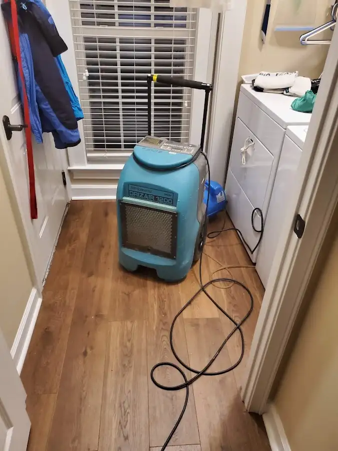 Commercial dehumidifier deployed for Crawl Space Restoration in Bayou Blue
